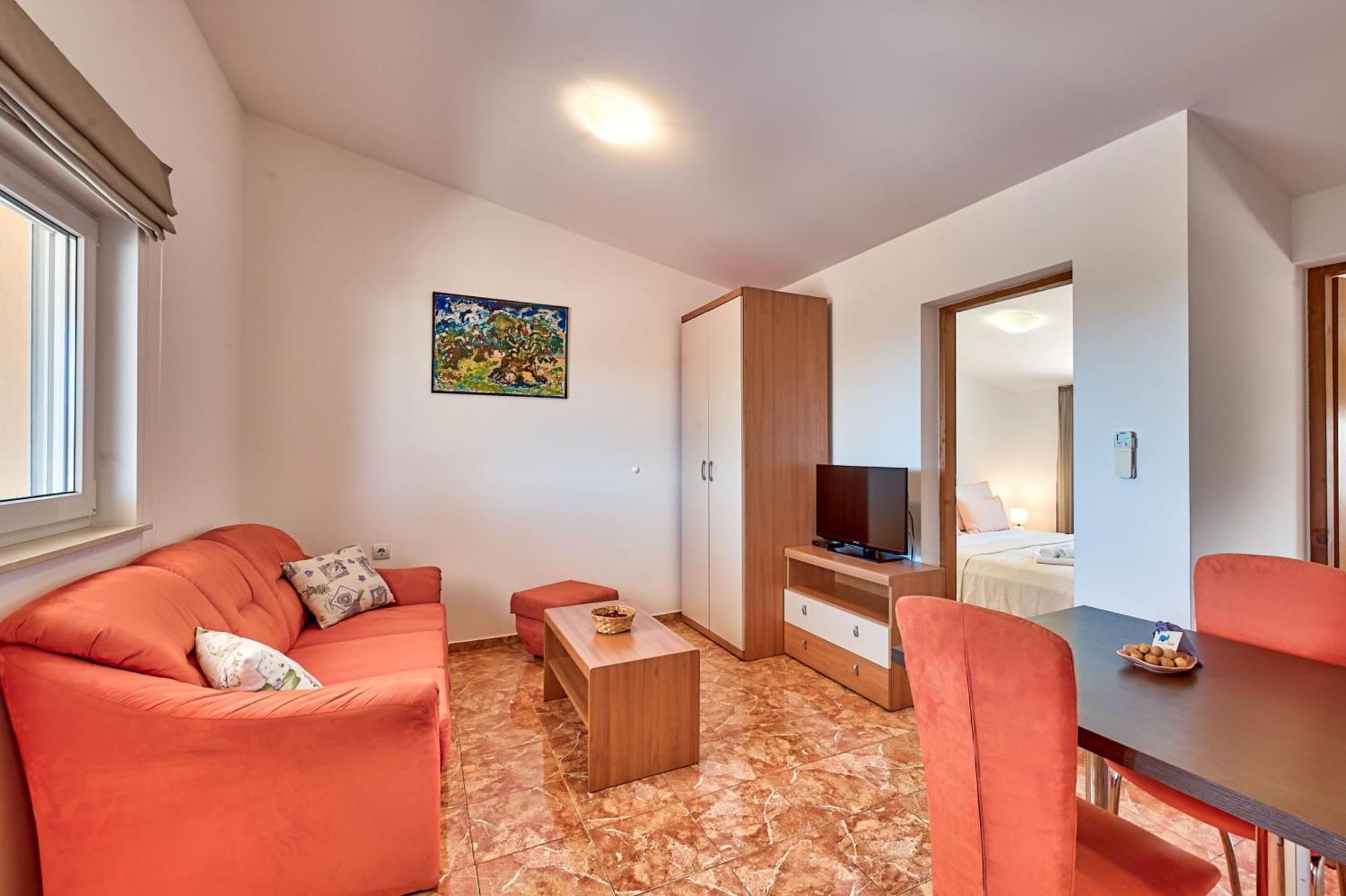 Teuta Apartments - A Beach And A Sea View Peroj Eksteriør billede