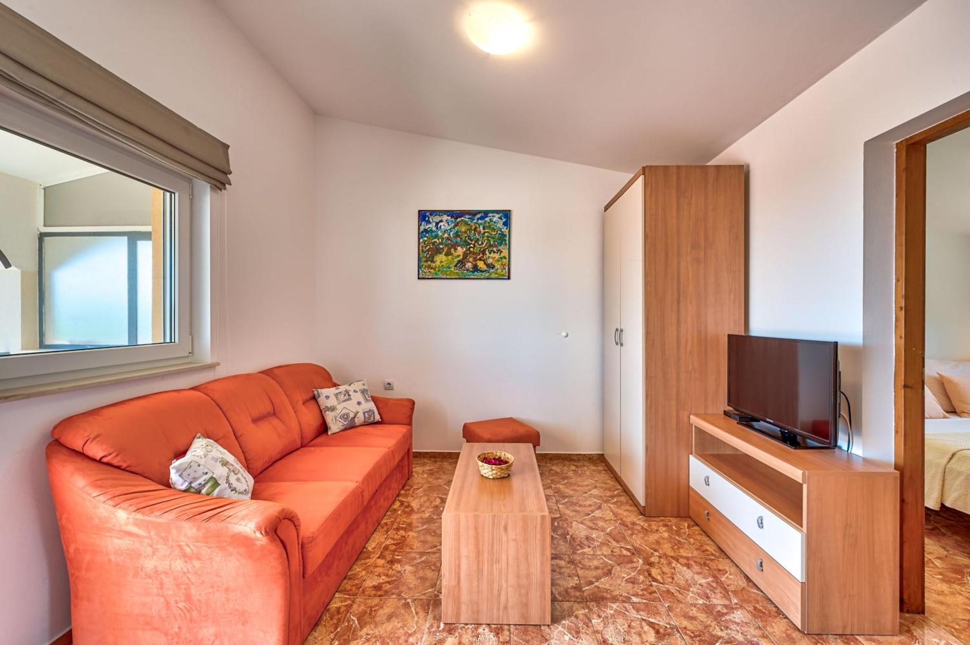 Teuta Apartments - A Beach And A Sea View Peroj Eksteriør billede
